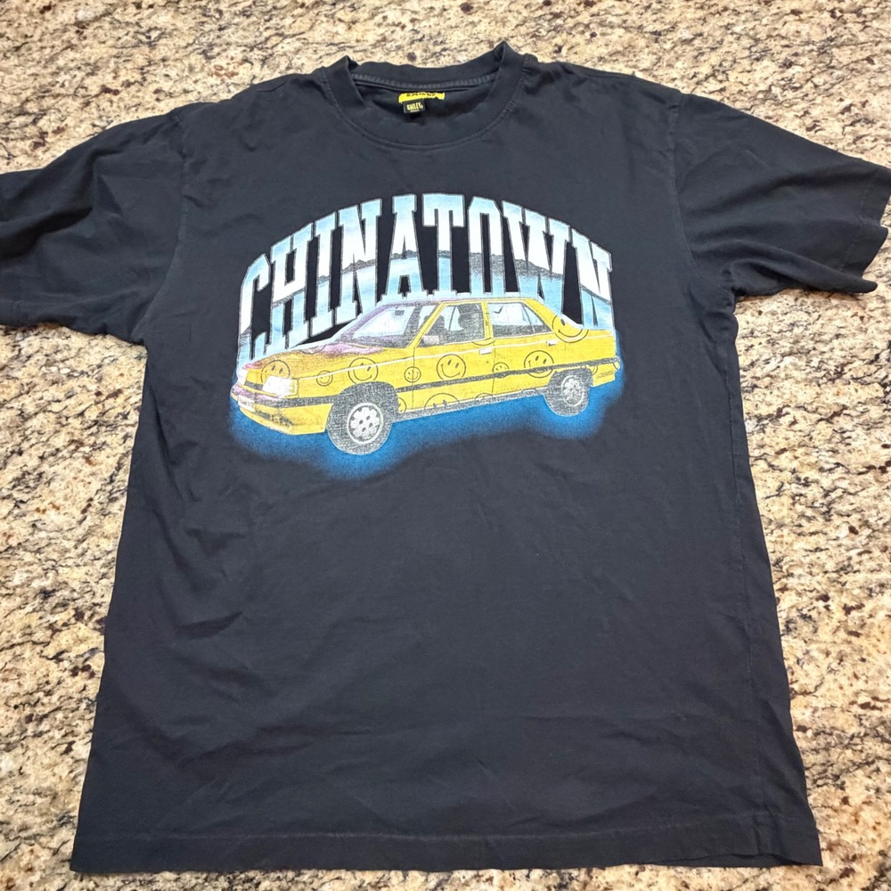 Chinatown Market Smiley Yellow Taxi Cab T-Shirt Mens Black Short Sleeve ws